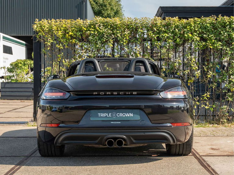 Porsche 718 Boxster S