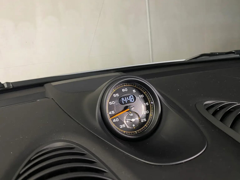 Porsche 718 Cayman GT4