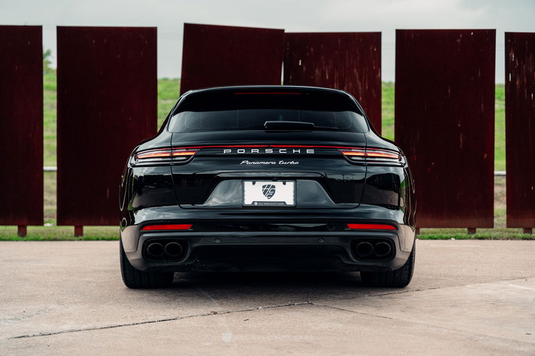 Porsche Panamera Turbo