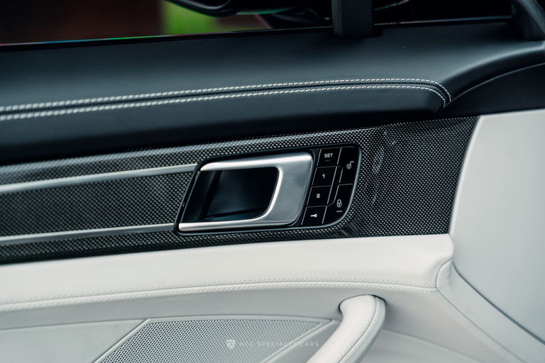 Porsche Panamera Turbo