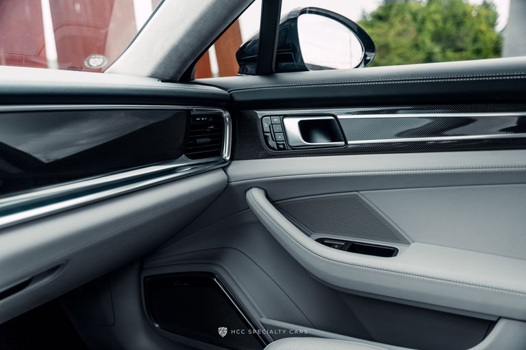 Porsche Panamera Turbo