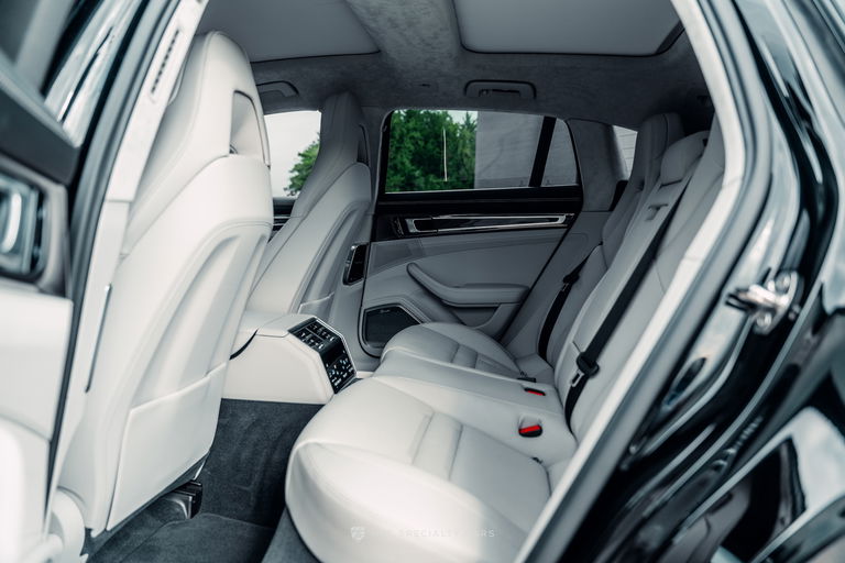 Porsche Panamera Turbo