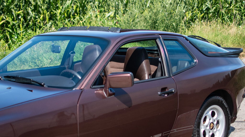 Porsche 944 Coupé