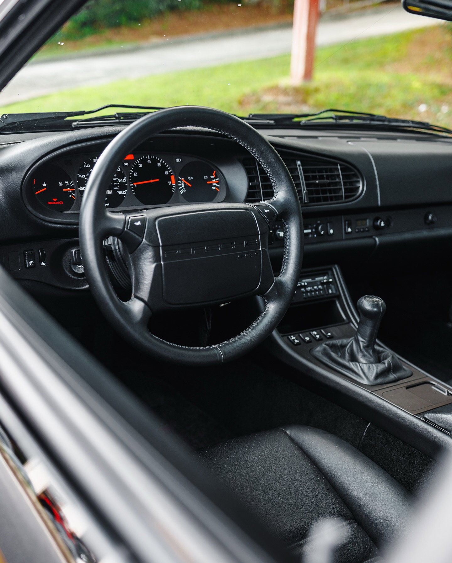 Porsche 944 S2 Coupé 1991 - elferspot.com - Marketplace for