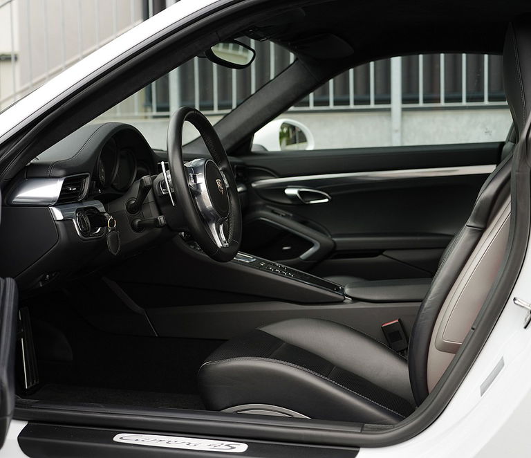 Porsche 991 Carrera 4S