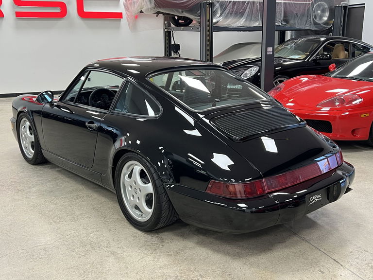 Porsche 964 Carrera 4