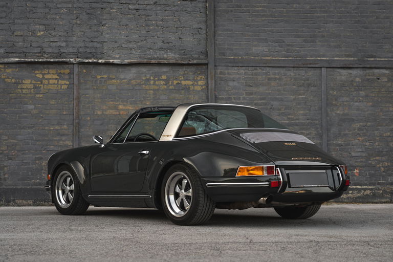 Porsche 911 Backdate