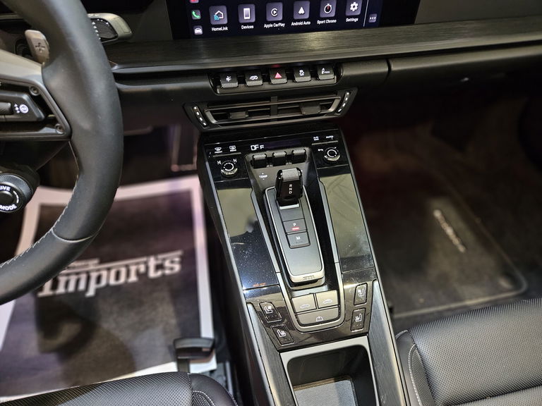 Porsche 992 Carrera GTS