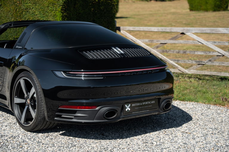 Porsche 992 Targa 4