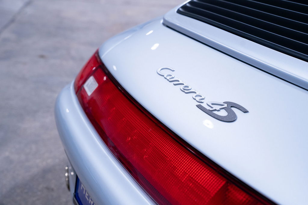 Porsche 993 Carrera 4S