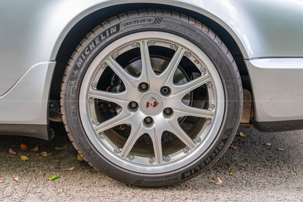 Porsche 964 Carrera 2