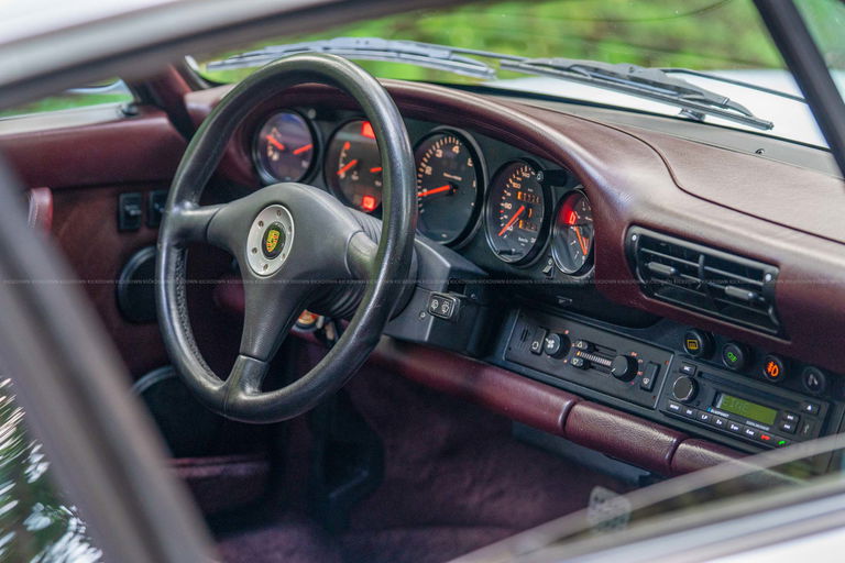 Porsche 964 Carrera 2