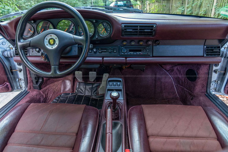 Porsche 964 Carrera 2