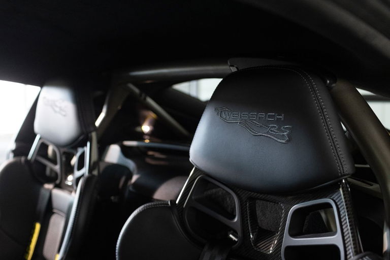 Porsche 718 Cayman GT4 RS