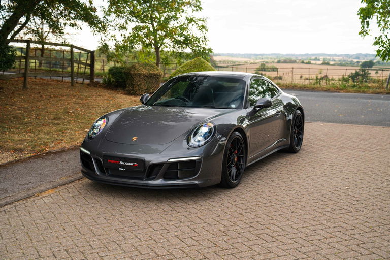 Porsche 991.2 Carrera 4 GTS