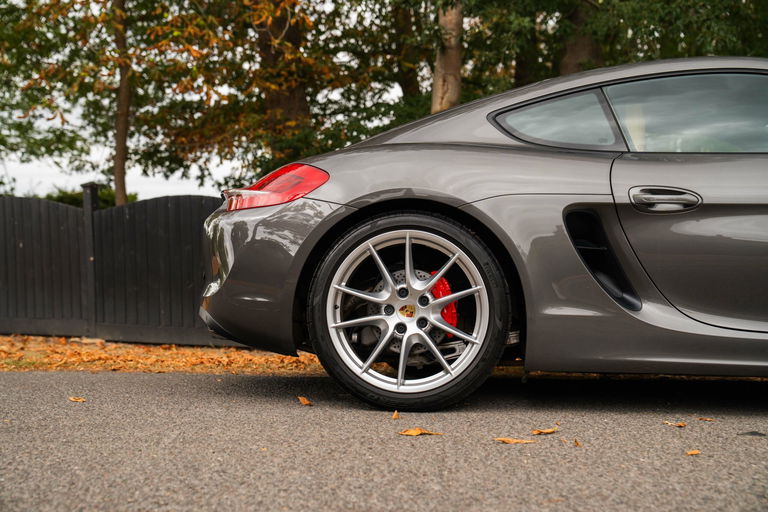 Porsche 981 Cayman S