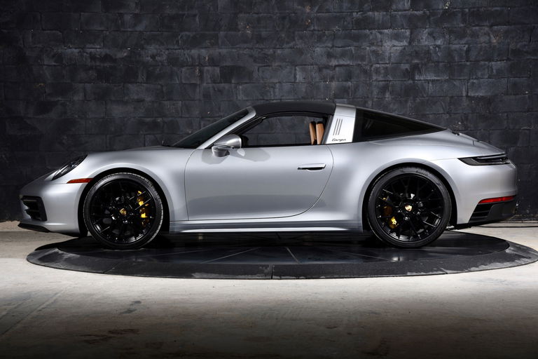 Porsche 992 Targa 4 GTS