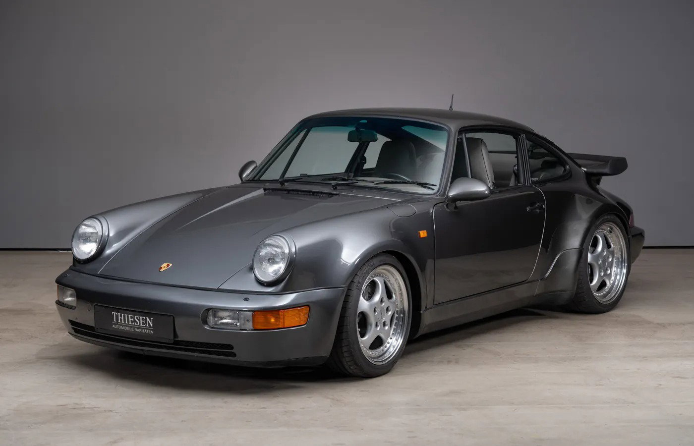 旧ワッぺ グレー Porsche 964 Turbo 1991 - elferspot.com - Marketplace for Porsche