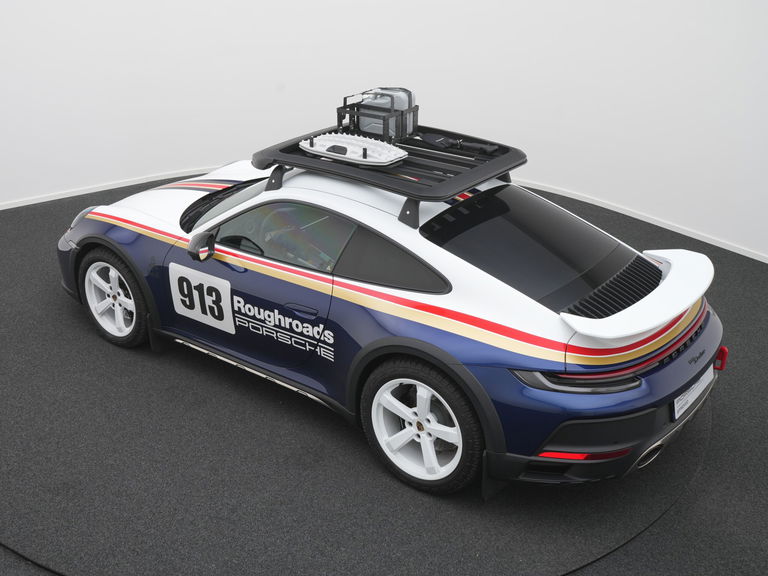 Porsche 911 Dakar