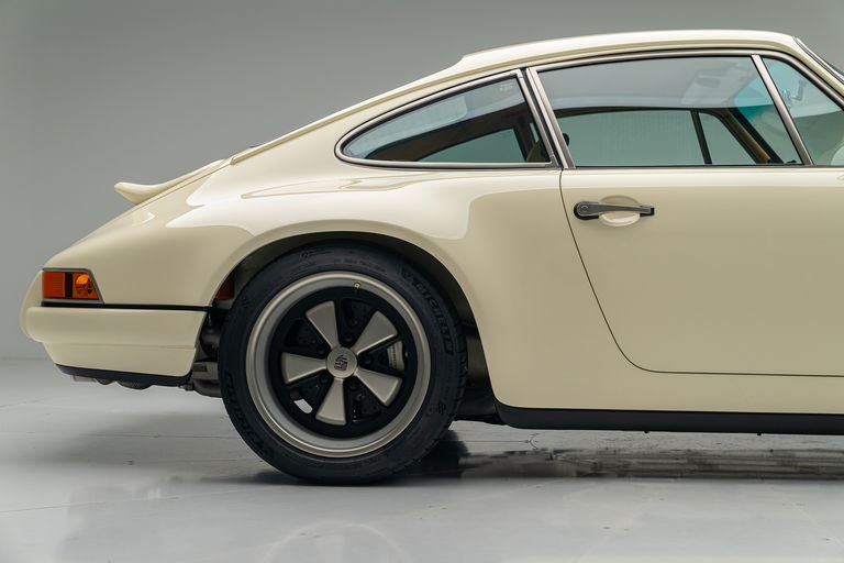 Porsche 911 Reimagined by Singer