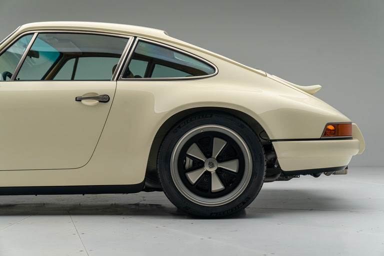 Porsche 911 Reimagined by Singer