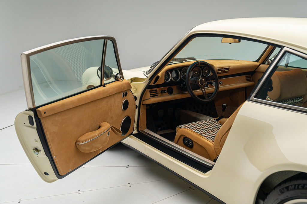 Porsche 911 Reimagined by Singer