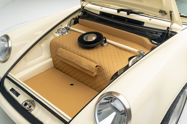 Porsche 911 Reimagined by Singer