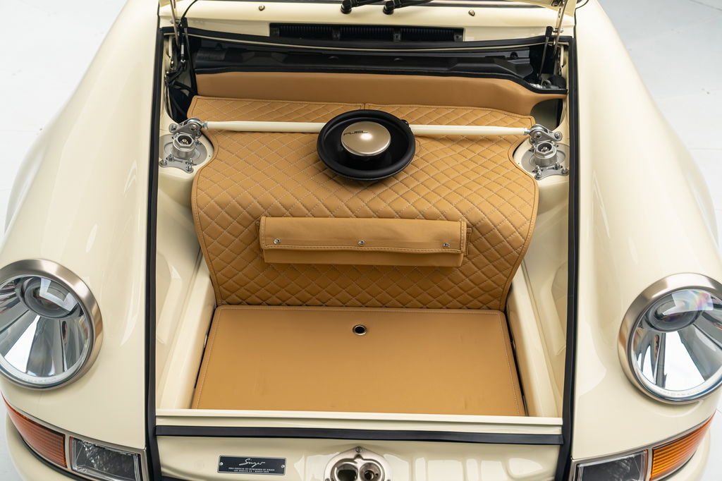 Porsche 911 Reimagined by Singer