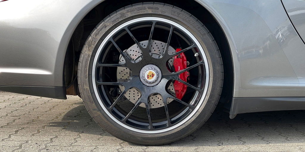 Porsche 997.2 Carrera GTS