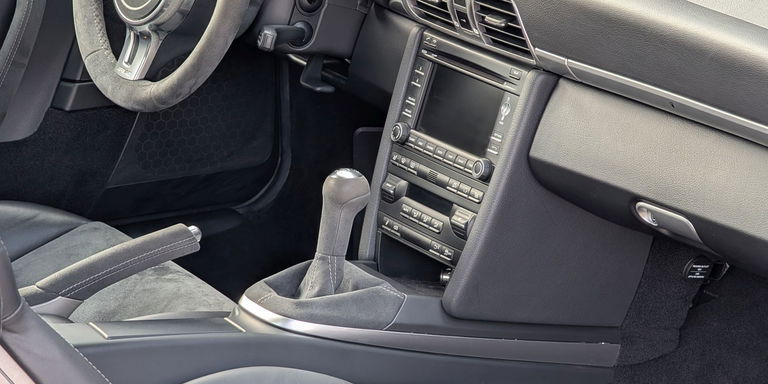 Porsche 997.2 Carrera GTS