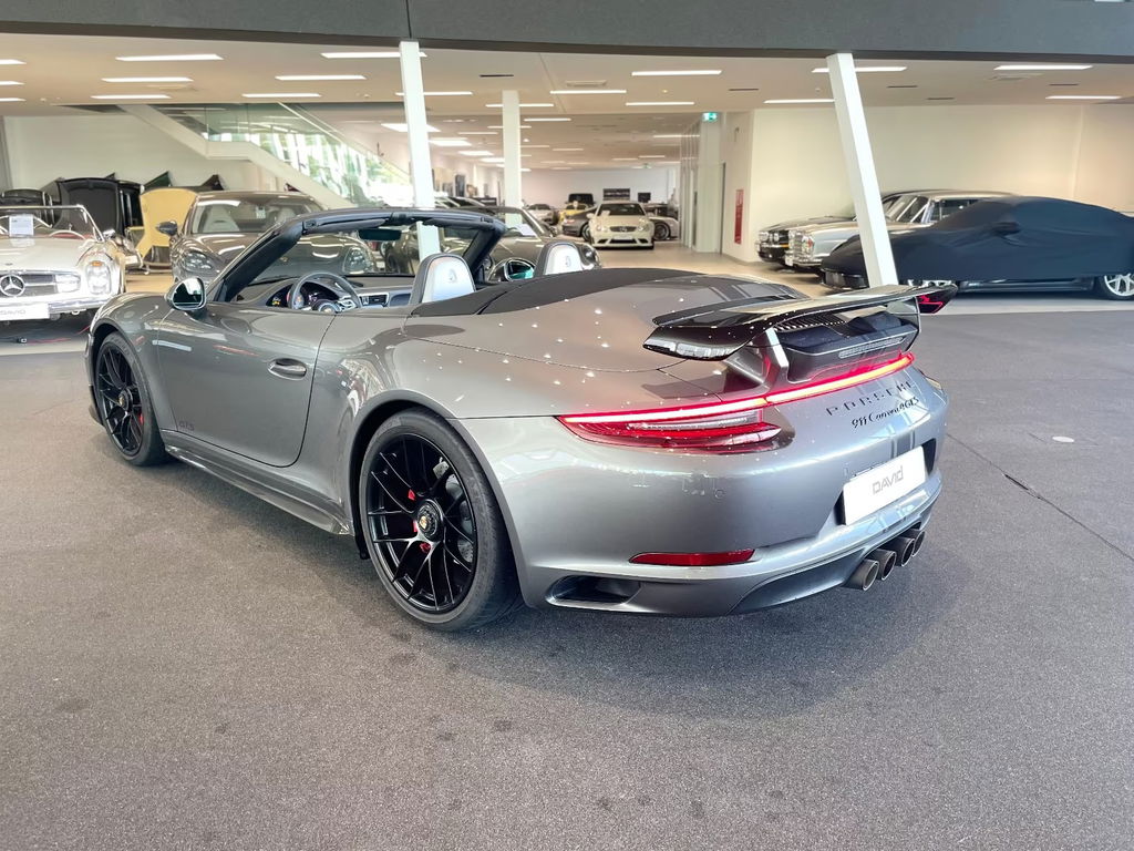 Porsche 991.2 Carrera 4 GTS