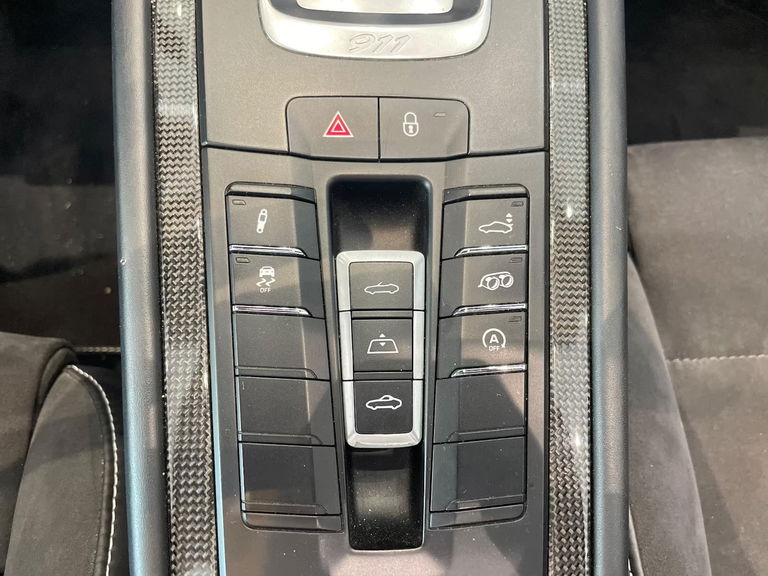 Porsche 991.2 Carrera 4 GTS