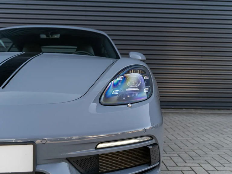 Porsche 718 Cayman Style Edition