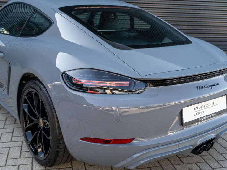 Porsche 718 Cayman Style Edition