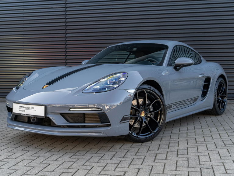 Porsche 718 Cayman Style Edition