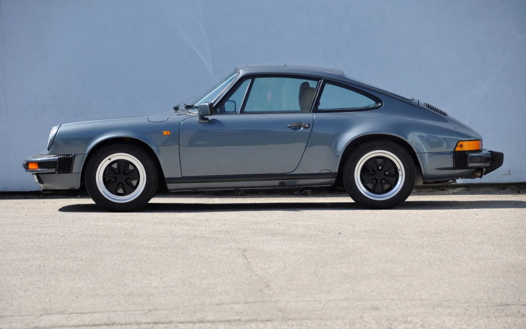 Porsche 911 Carrera 3.2