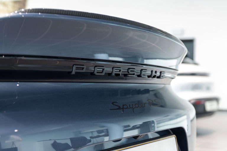 Porsche 718 Spyder RS