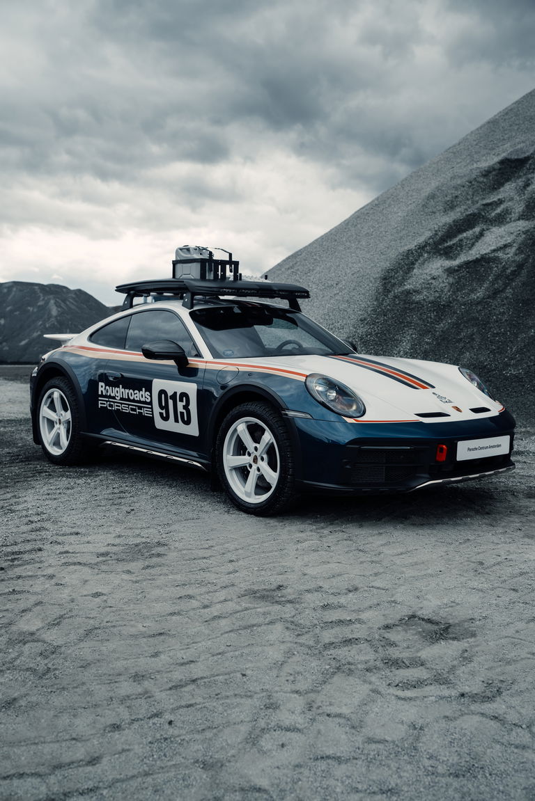Porsche 911 Dakar