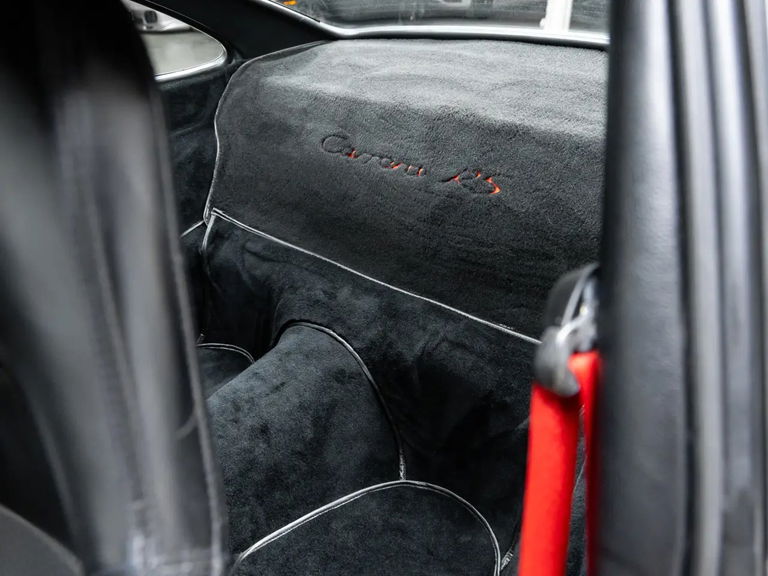 Porsche 964 Carrera RS