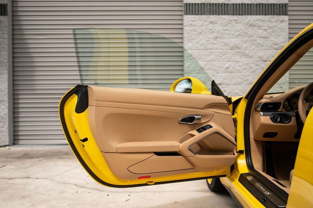 Porsche 991 Carrera 4S