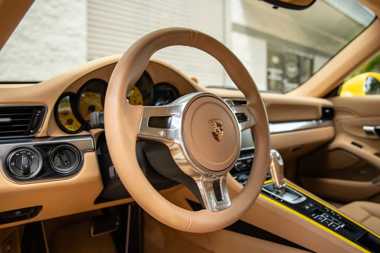 Porsche 991 Carrera 4S