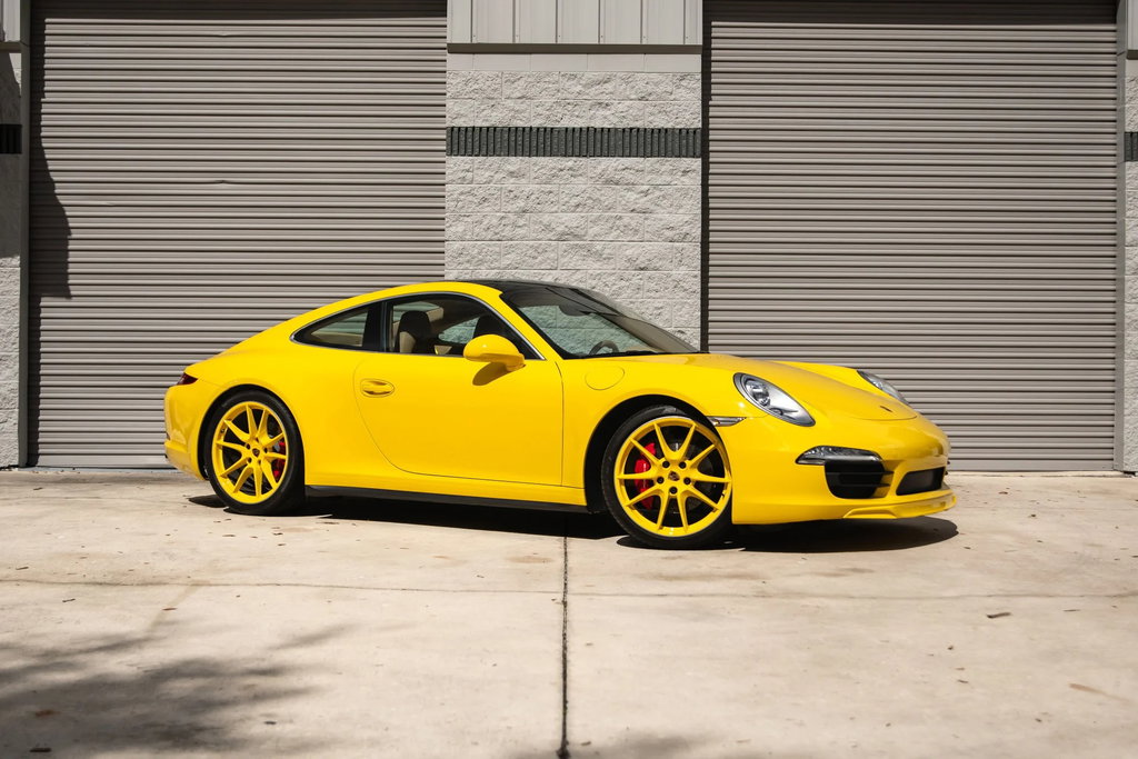 911 Carrera 4S イエロー Porsche 991 Carrera 4S 2014 - elferspot.com - Marketplace for
