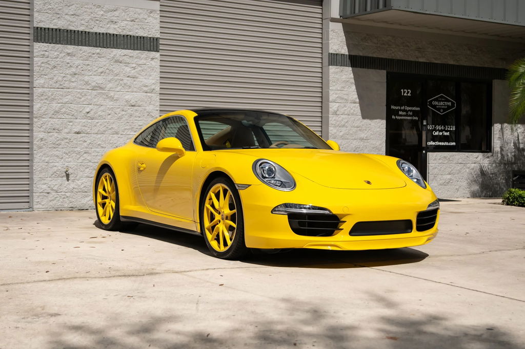 2014 Porsche 911 Carrera 4S
