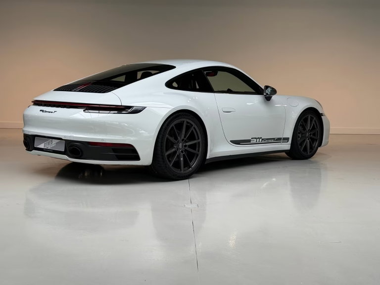 Porsche 992 Carrera T