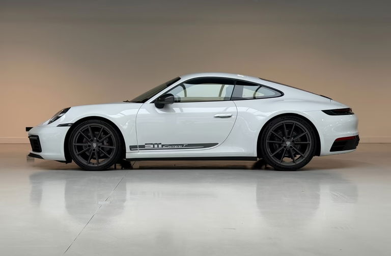 Porsche 992 Carrera T