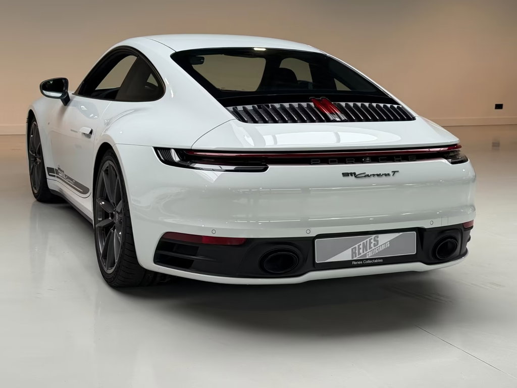 Porsche 992 Carrera T