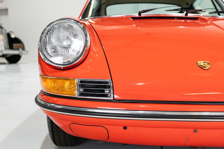 Porsche 911 T