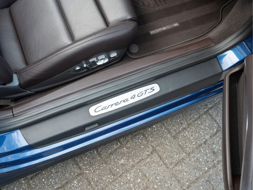 Porsche 991.2 Carrera 4 GTS