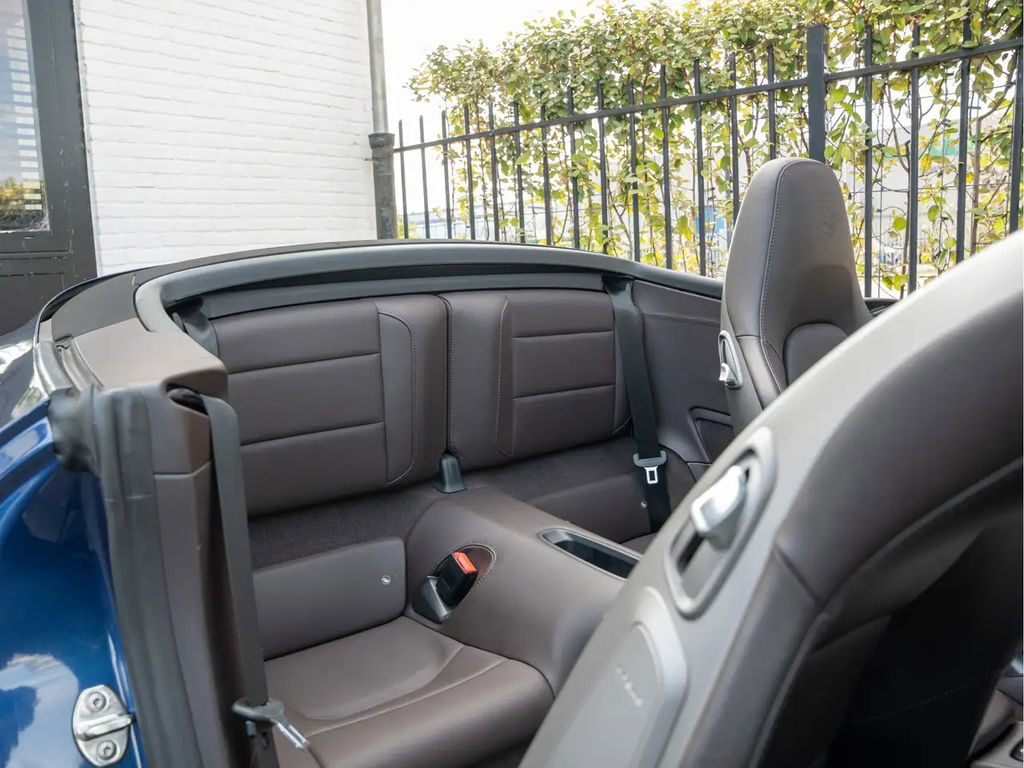 Porsche 991.2 Carrera 4 GTS