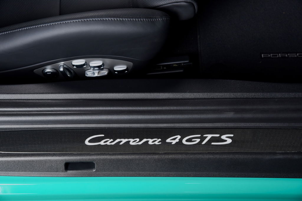 Porsche 991.2 Carrera 4 GTS